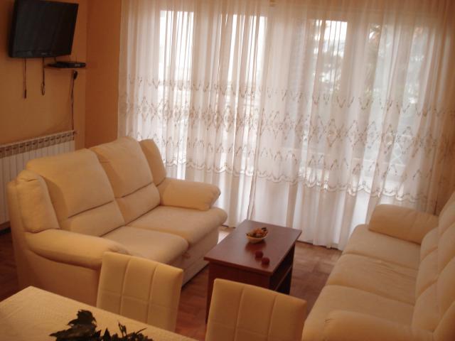 Photos for house 642314