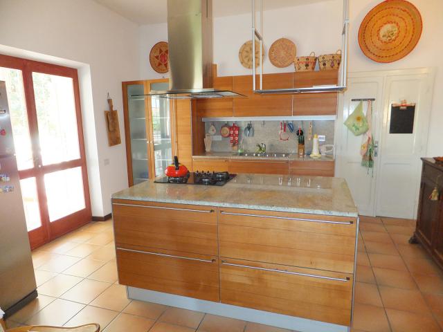 Photos for house 642345