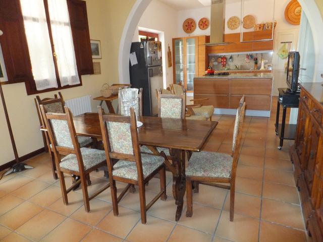 Photos for house 642345