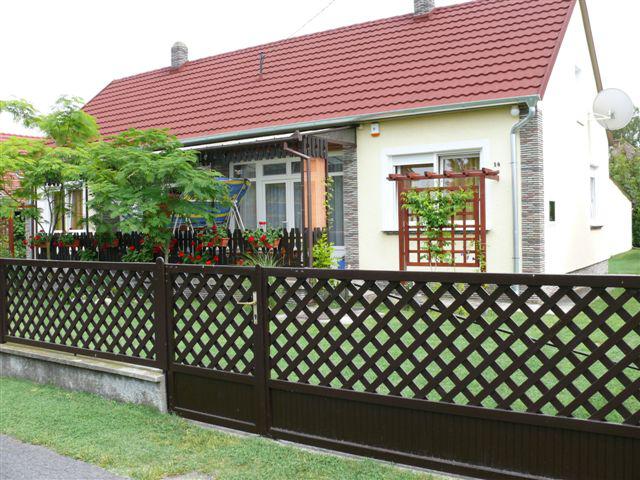 Photos for house 642374