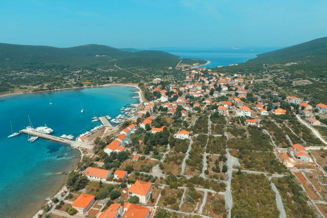 Photos for house 642383