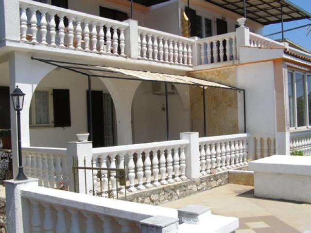 Photos for house 642443