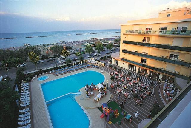 Photos for house 642510