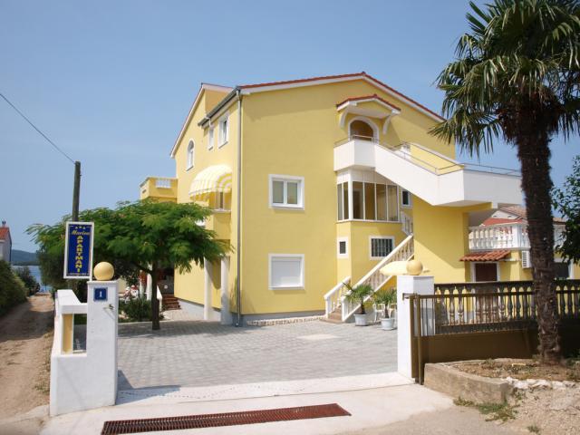 Photos for house 642511