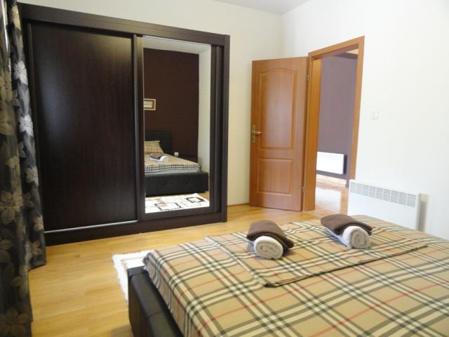 Photos for house 642535