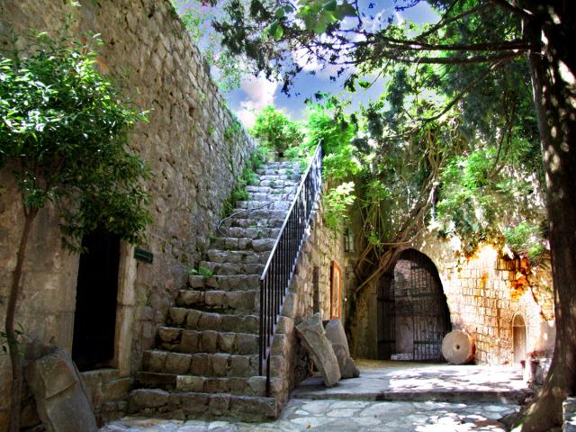 Photos for house 642541