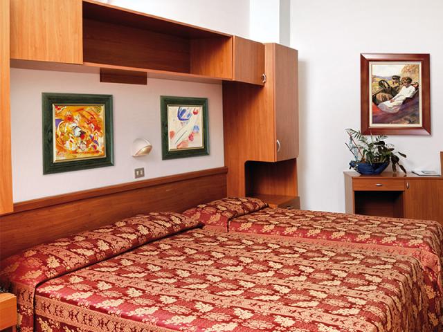 Photos for house 642566