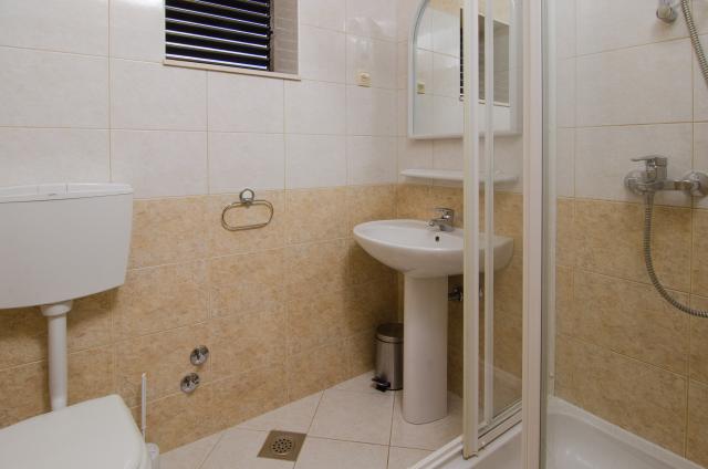 Photos for house 642575