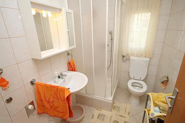 Photos for house 642635