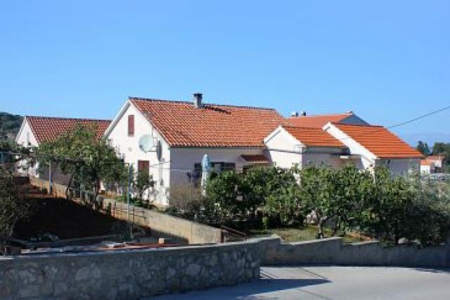 Photos for house 642650