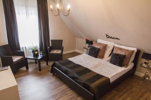 Photos for house 642684