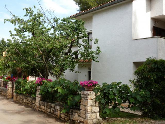 Photos for house 642756