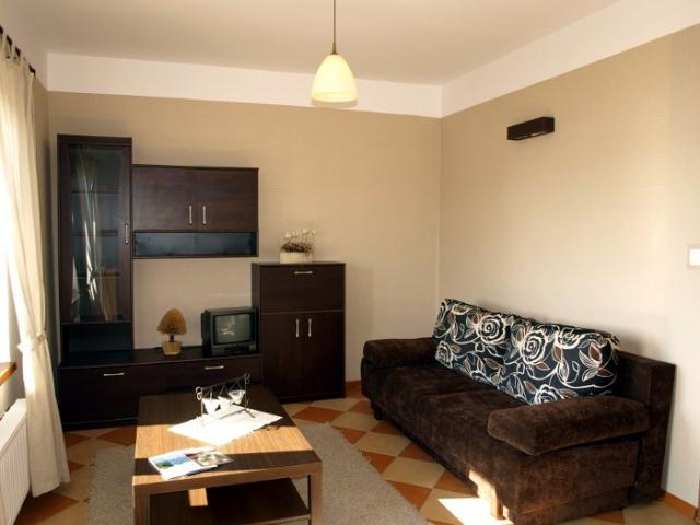 Photos for house 642831