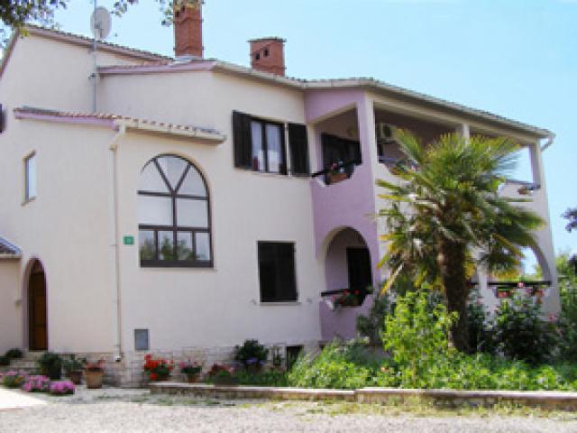 Photos for house 642856