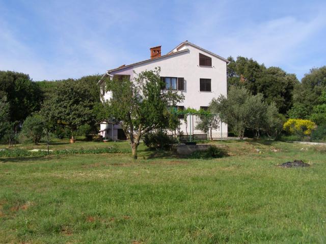 Photos for house 642856