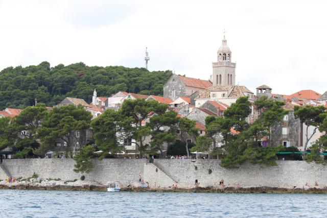 Photos for house 642915