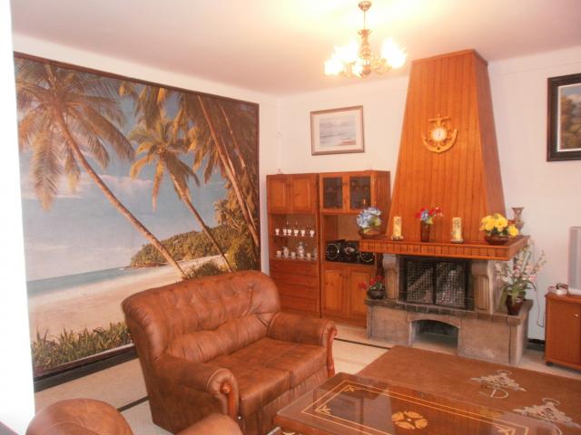 Photos for house 642933