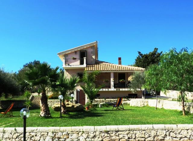 Photos for house 642966