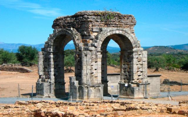 Photos for house 642981