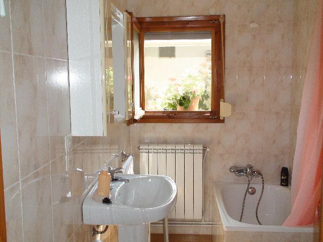 Photos for house 643012