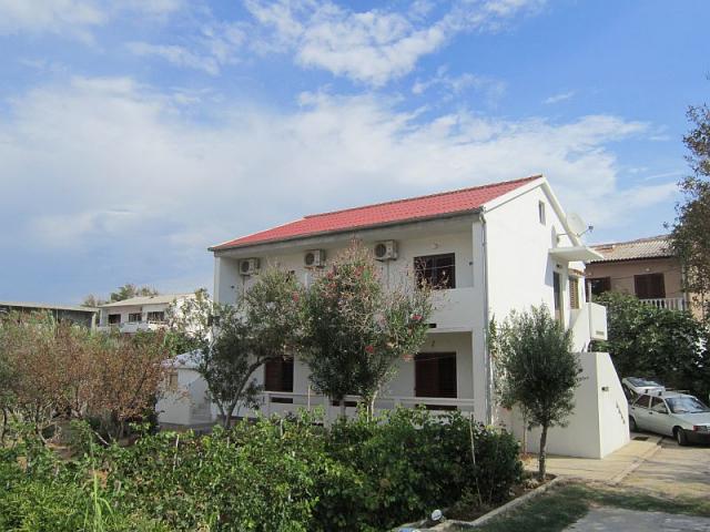 Photos for house 643016