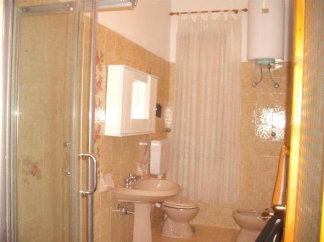 Photos for house 643030