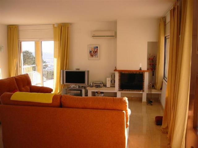 Photos for house 643054