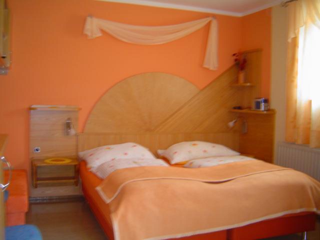 Photos for house 643088