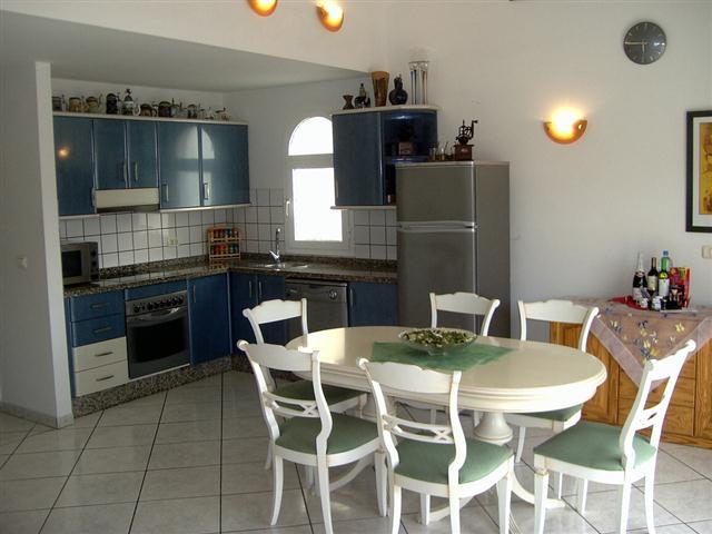 Photos for house 643140