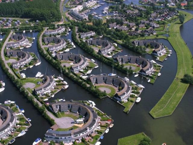 Photos for house 643157