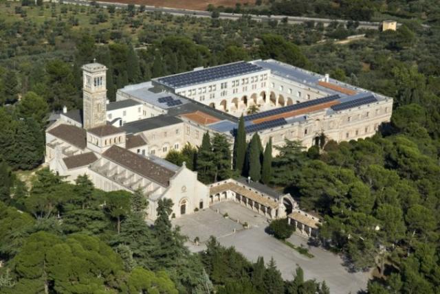 Photos for house 643167