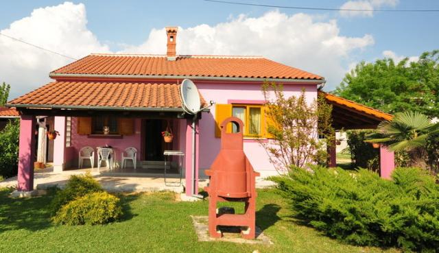 Photos for house 643176