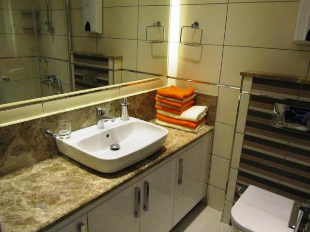 Photos for house 643178