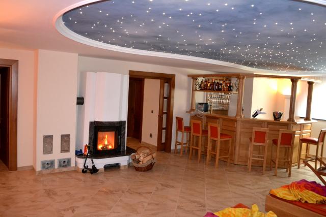 Photos for house 643185