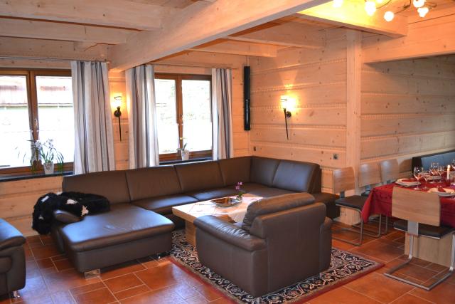 Photos for house 643185