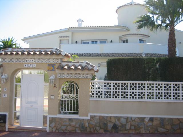 Photos for house 643187