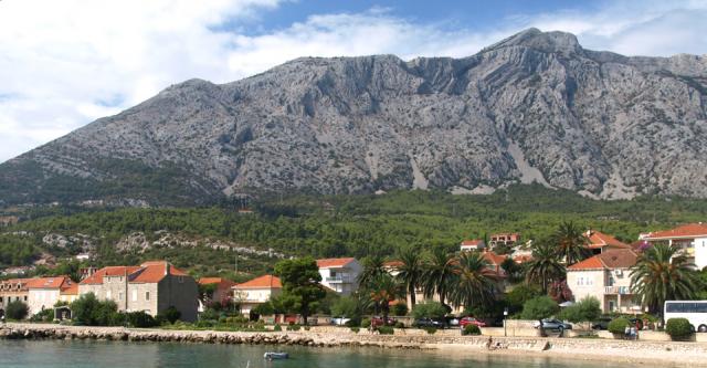 Photos for house 643191