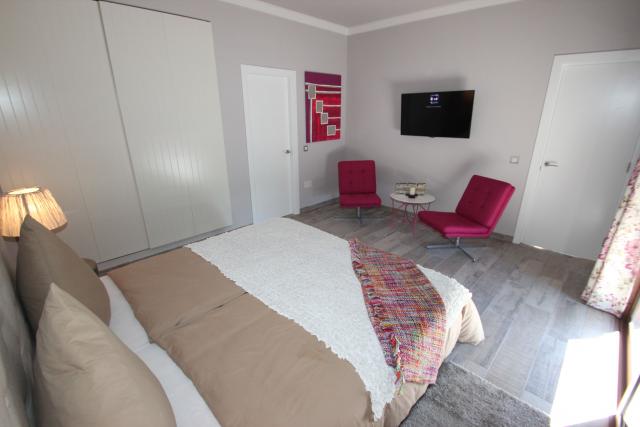 Photos for house 643196