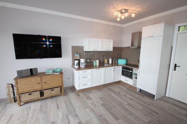 Photos for house 643196