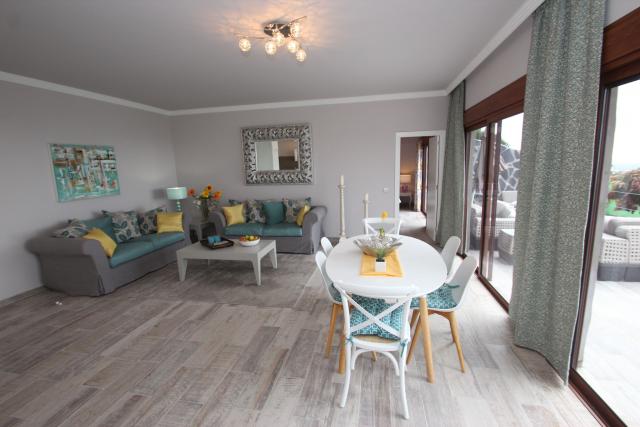 Photos for house 643196