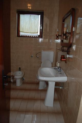 Photos for house 643202