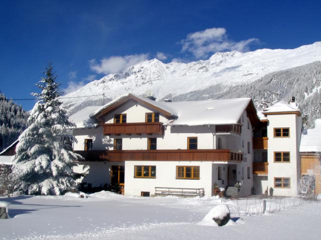 Photos for house 643248