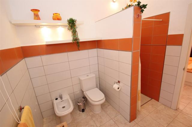 Photos for house 643252