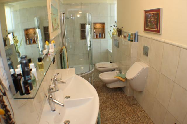 Photos for house 643256