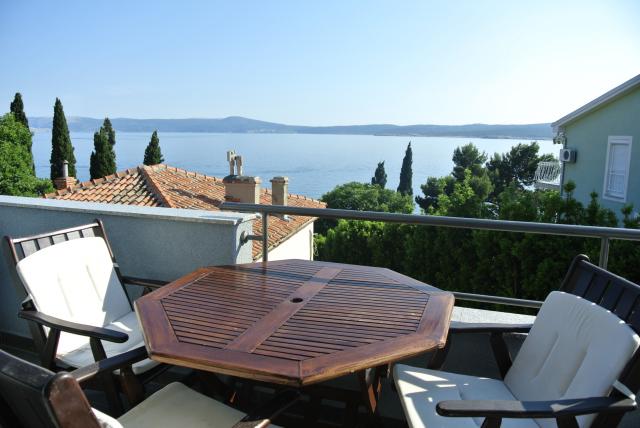 Photos for house 643260