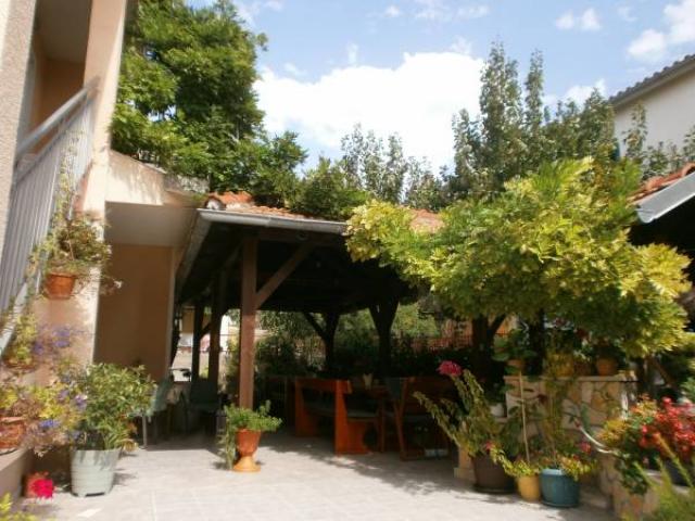 Photos for house 643264