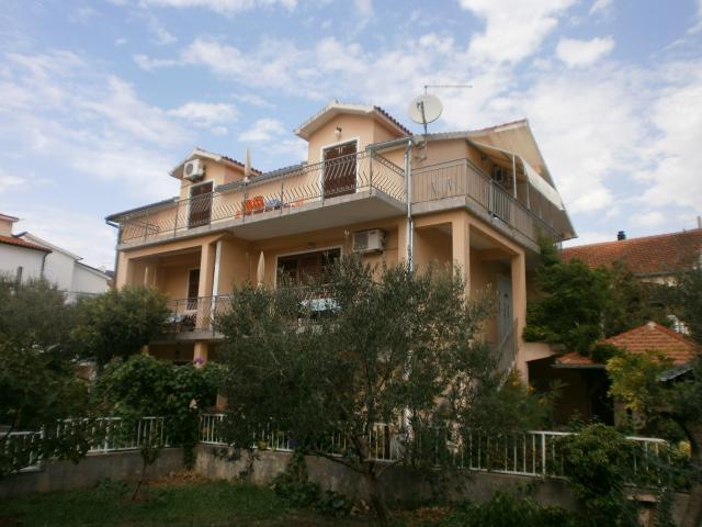 Photos for house 643267