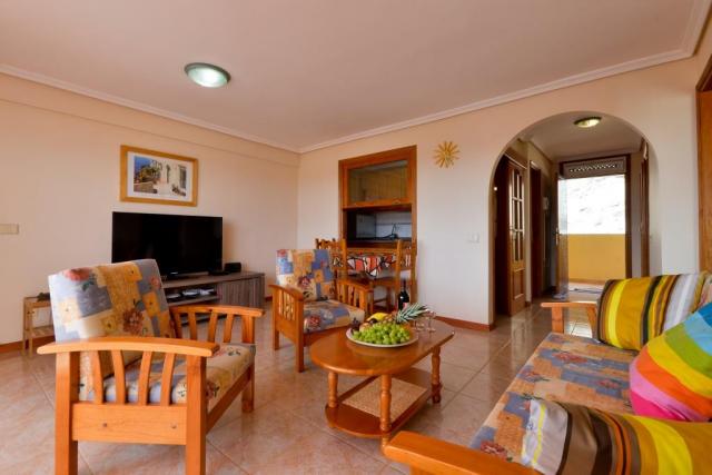 Photos for house 643280