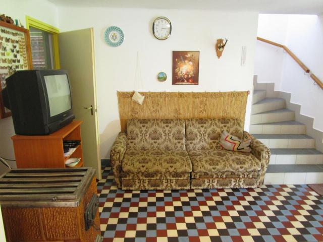 Photos for house 643284