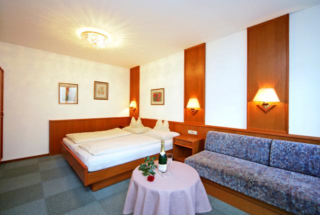 Photos for house 643344